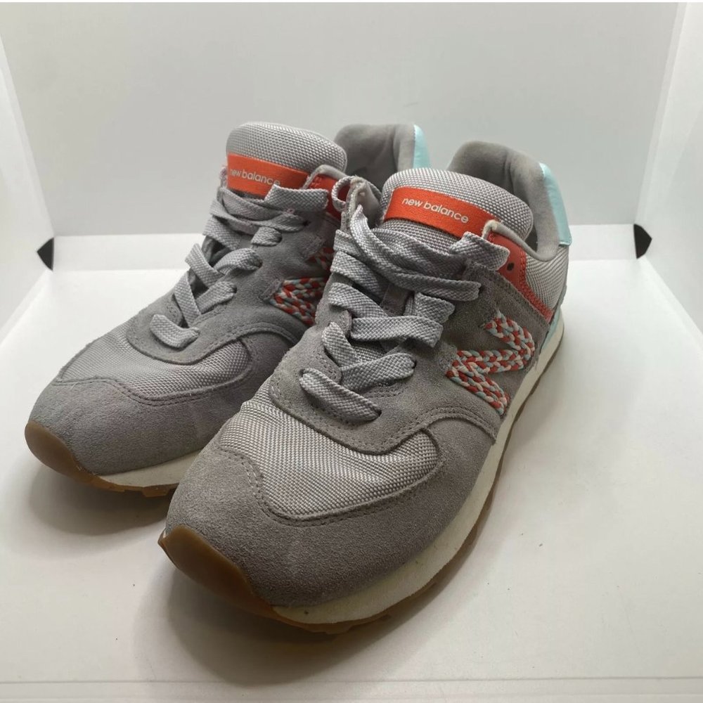 New Balance 574 WL574LDL Womens Gray Lace Up Sneaker Shoes Size 9 Mint Condition